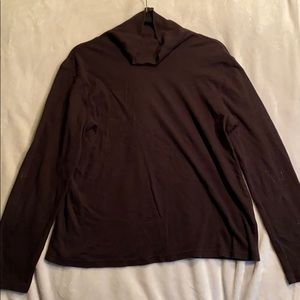 Long sleeved turtle neck